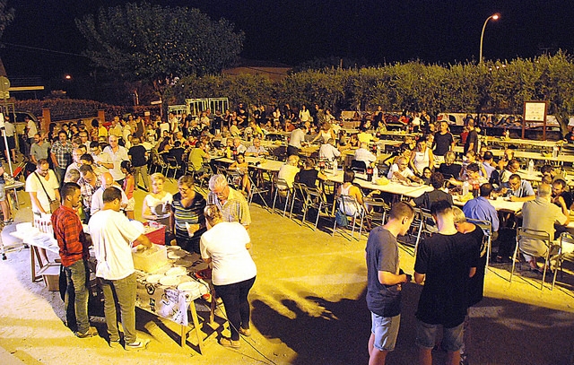 300 Persones Participen En El Sopar De Germanor Als Hostalets De Pierola