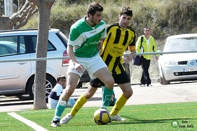 Golejada del Jorba davant del Piràmides Igualada