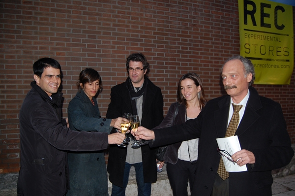 Brindis de la inauguració, amb Marc Castells, Cristina Domènech, Jordi Balsells, Marina Llansana i Jordi Aymamí