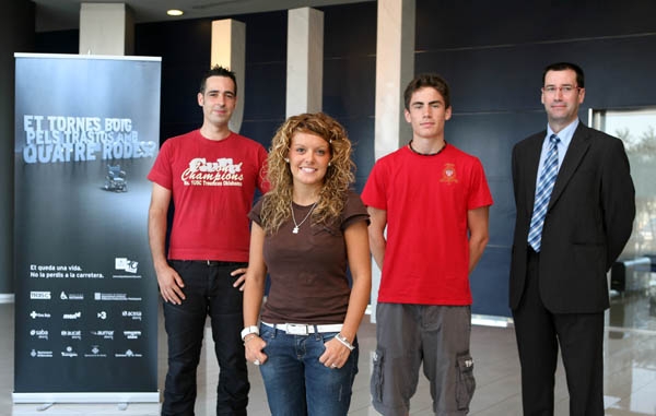 D’esquerra a dreta, Juan Diego Ballesteros, Josep Vives, Jessica Lago i Albert Rossell, representant de la Fundació Abertis