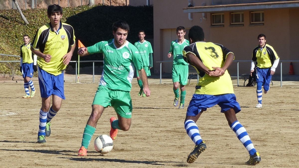 El futbol regional, en perill