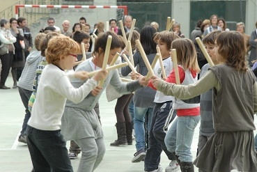 Els nens i nenes de l'Ateneu van fer una gran festa per la Castanyada