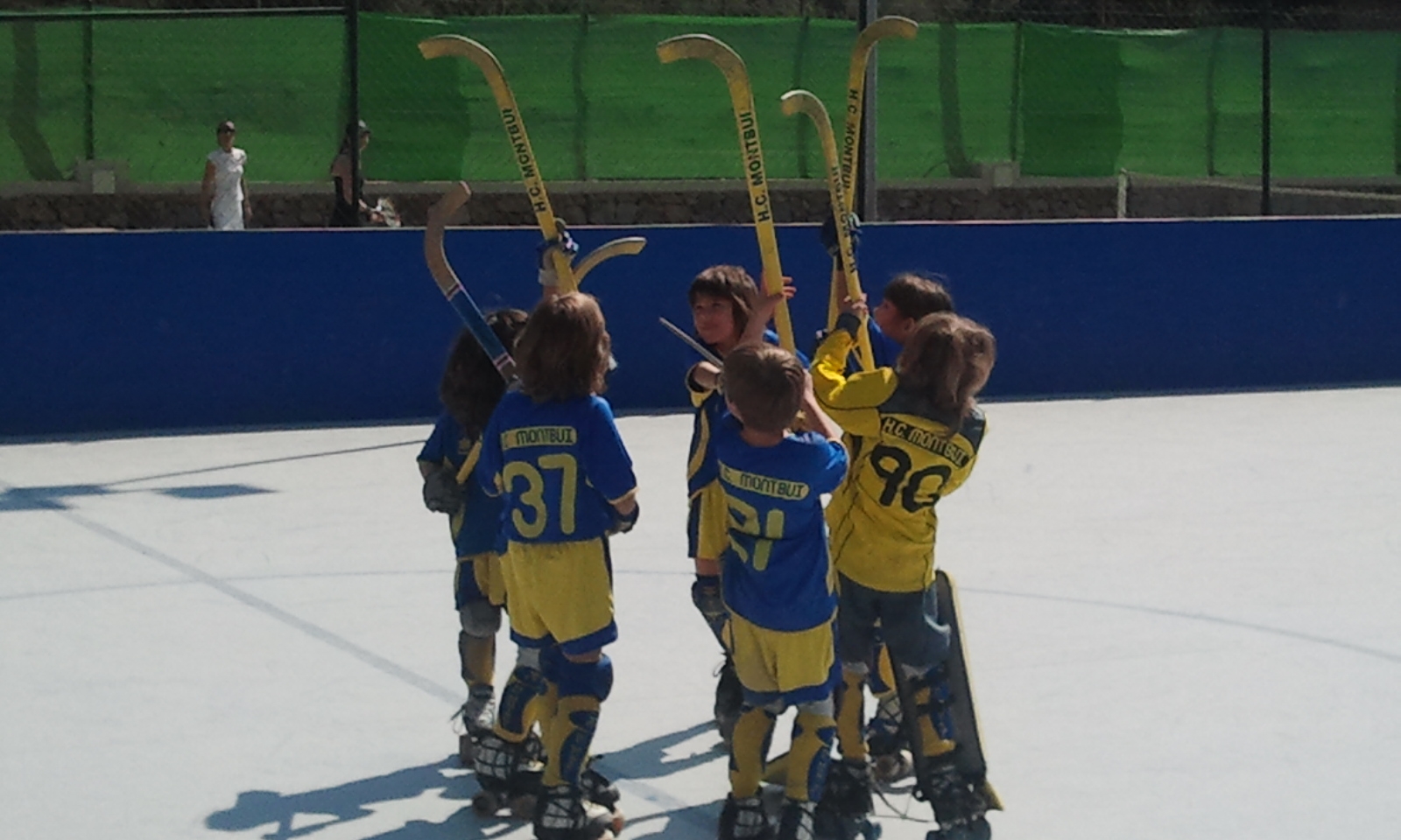 L'equip d'iniciació de l'HC Montbui