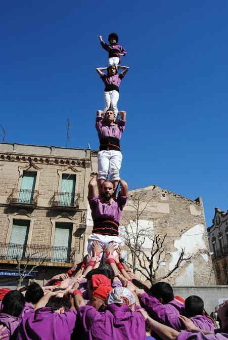 Els Moixiganguers fent un pilar de cinc