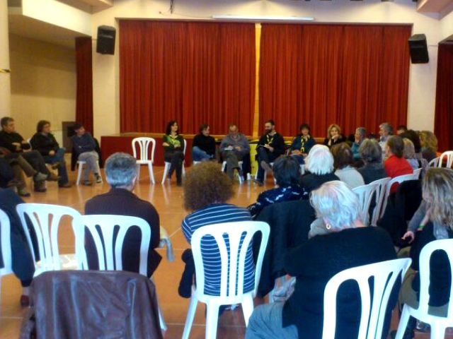 La xerrada va comptar amb l'assistència d'una setantena de persones. Foto: Laura Saumell