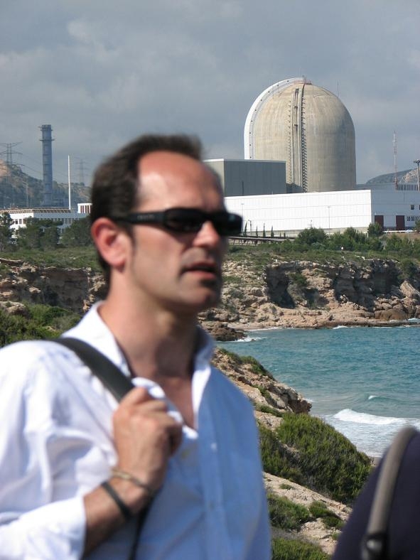 Romeva davant de la central nucler de Vandellòs, ACN