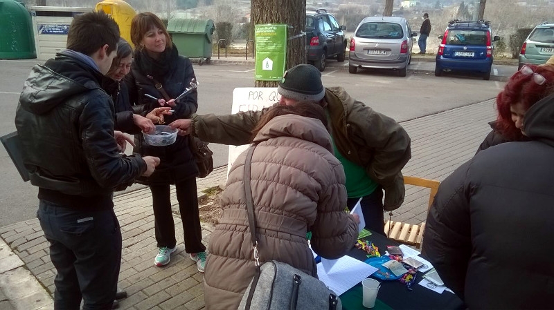 La recollida de firmes, a Vilanova, ahir al matí