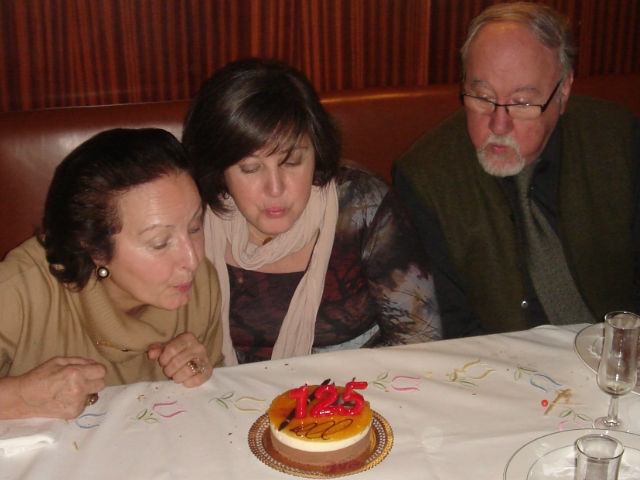 Carme Galtés, Anna Pla i Hermini Pla en la celebració del 125è aniversari