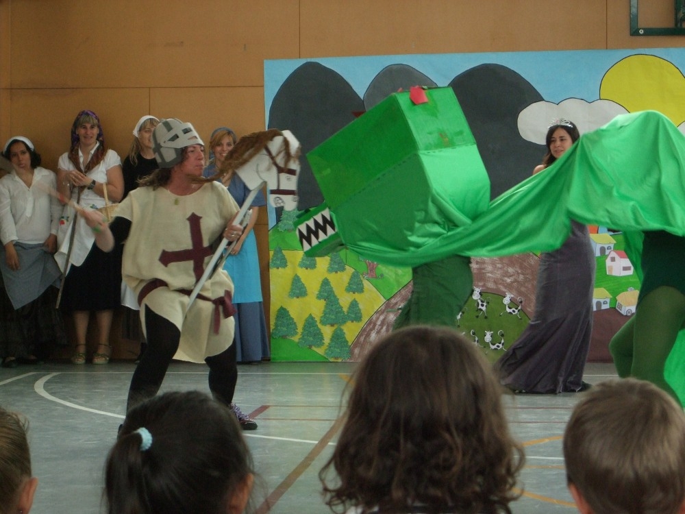 Teatre a càrrec de les mares, al Joan Maragall