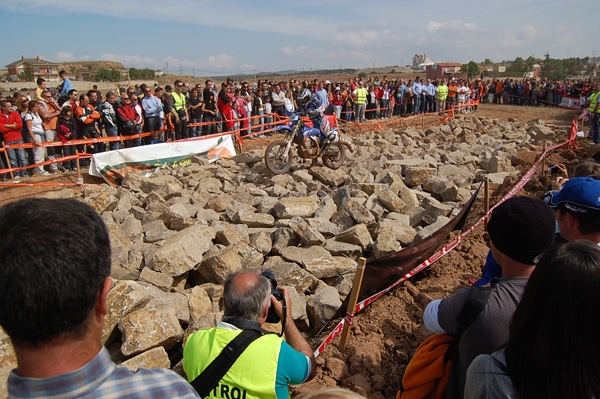 Més de 1.000 persones han seguit l'enduro de Calaf