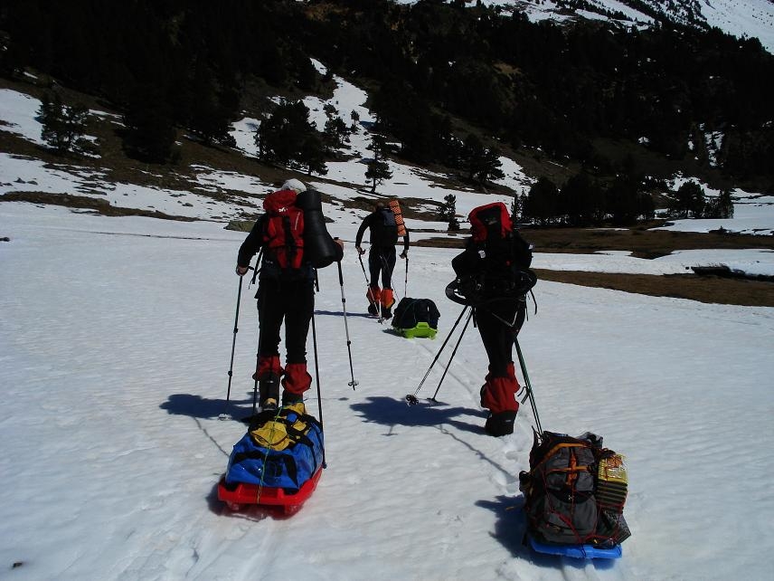 Entrenament de l'equip amb trineus