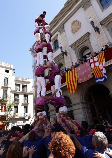 Actuació a la plaça de l'Ajuntament