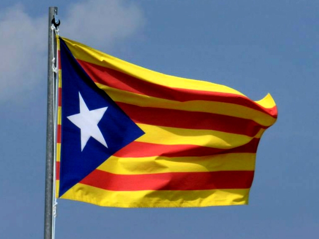 L'estelada onejarà a la rotonda situada entre l'avinguda Mestre Muntaner i la carretera de Manresa