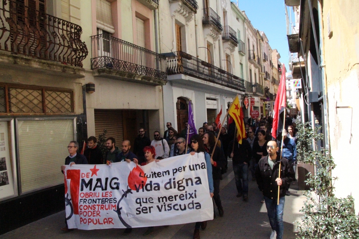 Pas de la manifestació pel carrer de l'Argent