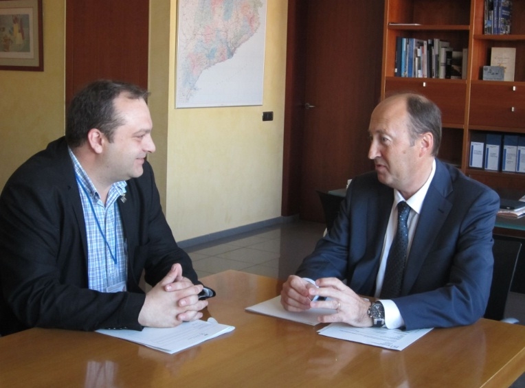 Santi Broch i Leonard Carcolé en un moment de la reunió.