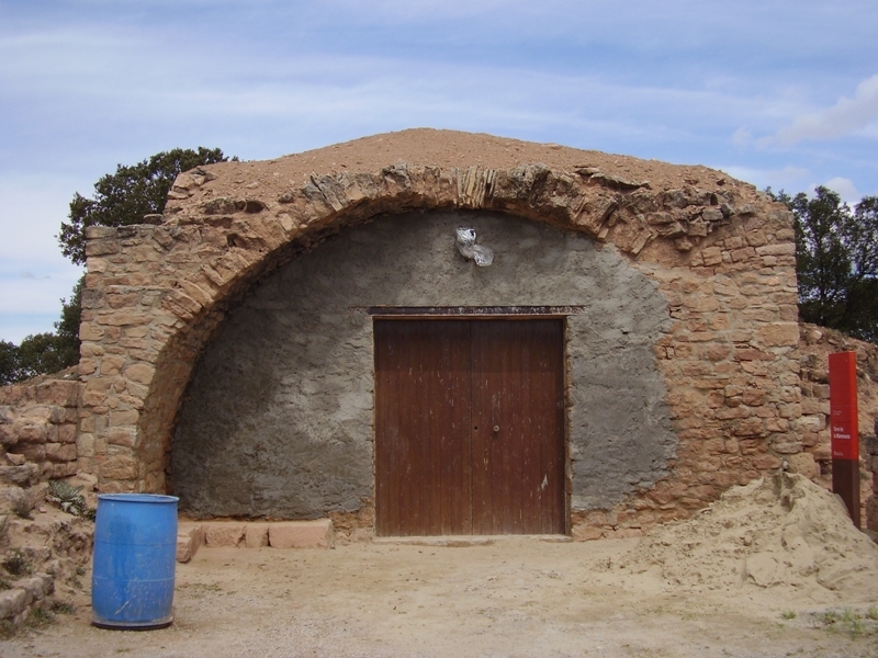 Sala de la torre de la Manresana dels Prats de Rei on s'emplaçarà part del centre d´interpretació