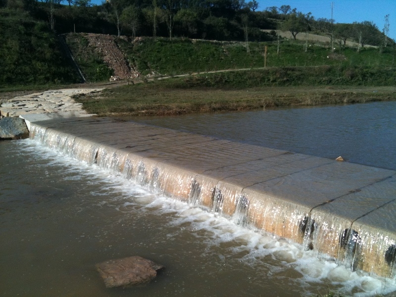 L'aigua impedia el pas per les passeres, aquest diumenge