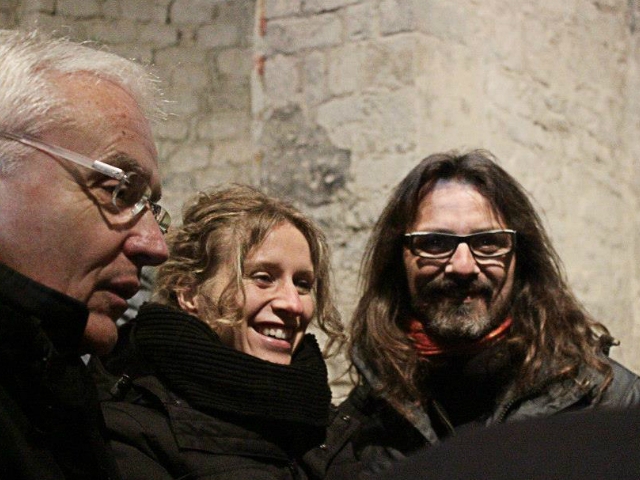 Ester Comenge i Albert Burzón amb el conseller de cultura, Ferran Mascarell. Foto: Marina Garcia