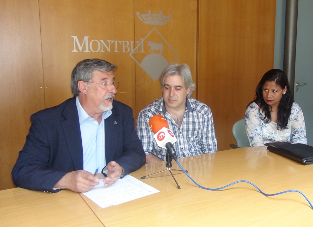 Josep Lluís González, amb Raül Montiel al centre, aquest dimarts