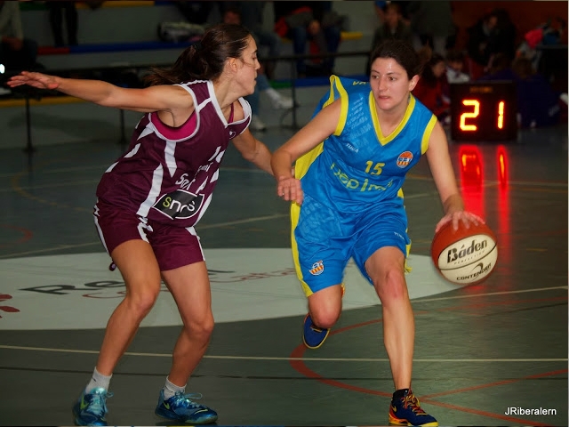 Snatt's Femení Sant Adrià i Depimés Igualada. Foto: J. Ribera Alern