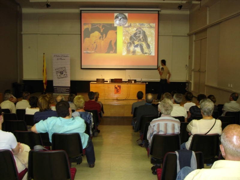 El dr. Ignacio Borja Antela, en un moment de la conferència