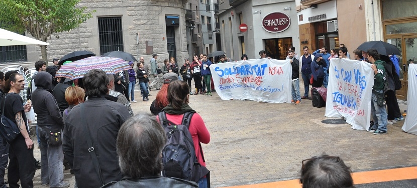 Concentració en suport a Can Vies