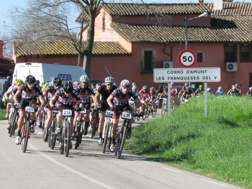 Els ciclistes de l'ECO van dominar la prova en més d'una categoria