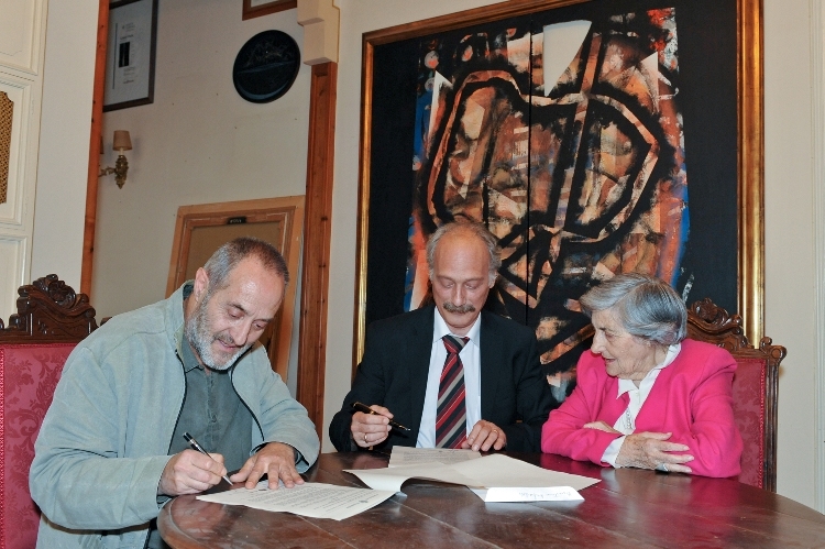 Foto de Josep Balcells. Gabriel Poch, Jordi Aymamí i Ernestina Sabarich