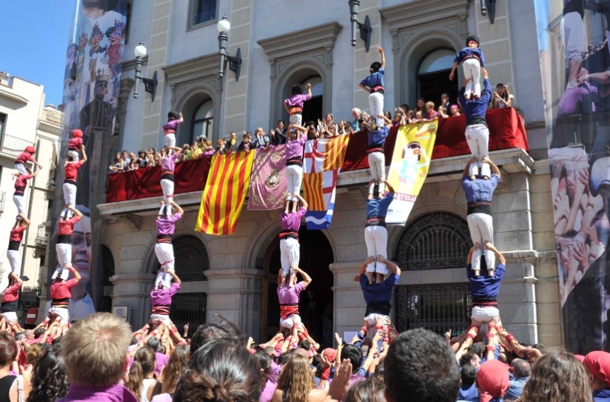 Actuació a la plaça de l'Ajuntament