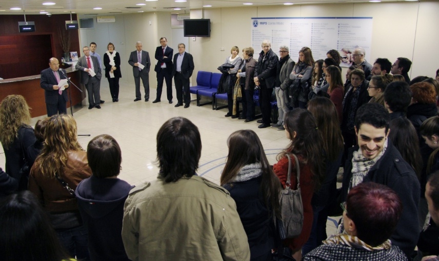 Acte de lliurament de les beques al Cente Mèdic de carrer Delícies