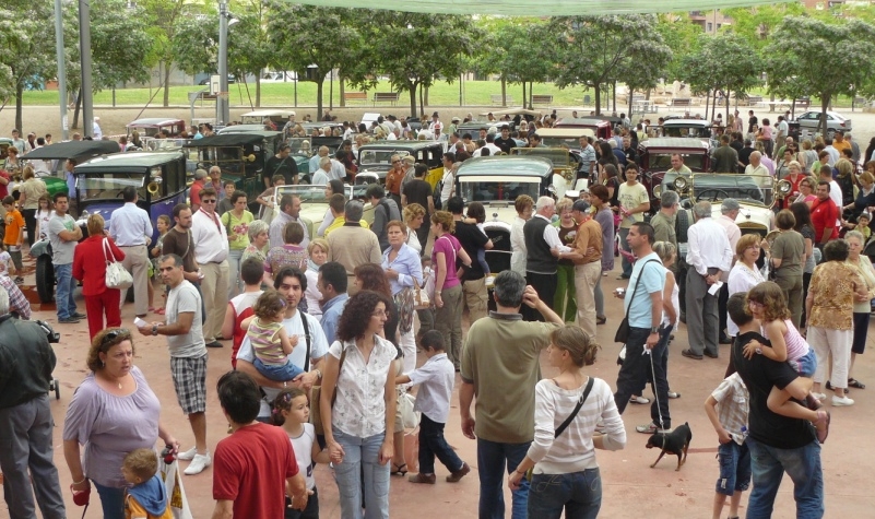 Alguns dels vehicles participants en el ral·li