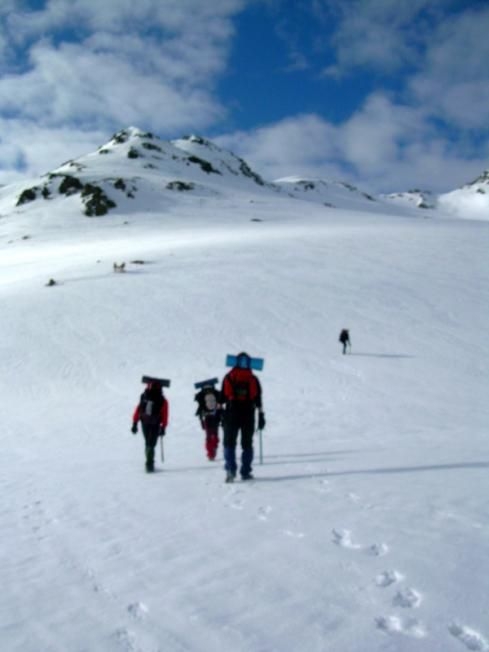 Pujant cap a la Portella de Rialb