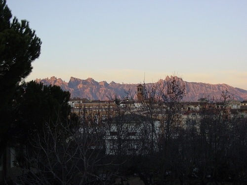 Montserrat, una paisatge que forma part de la identitat dels Hostalets / Foto: Met, Google