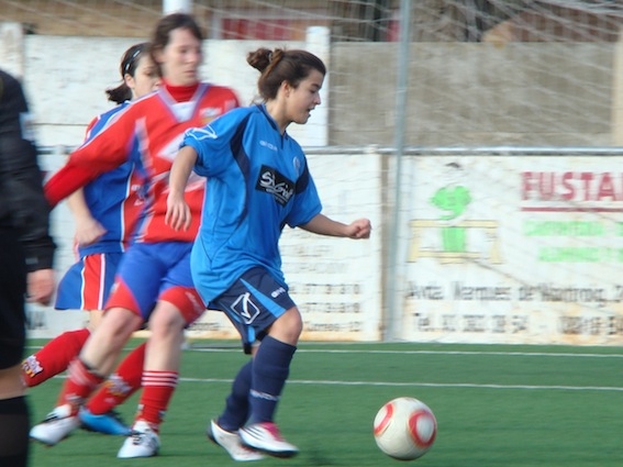 Jèssica encarant la porteria