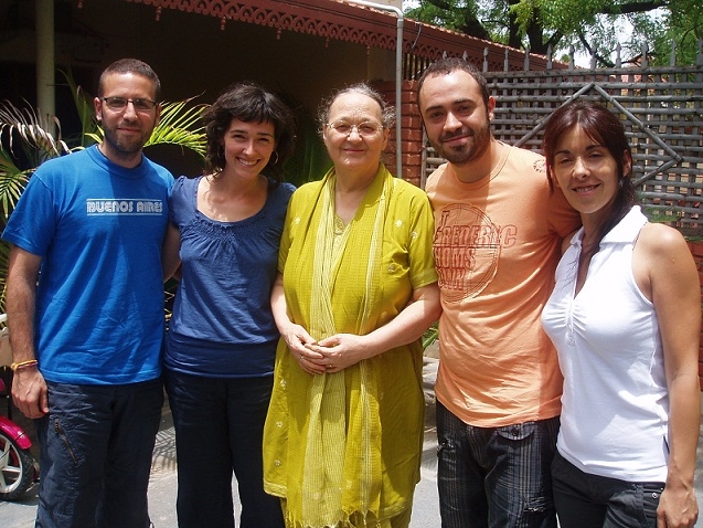 D'esquerra a dreta: Xavier Dàvila, Laura Descarrega, Anne Ferrer, Quique Santano i Elisenda Santacana