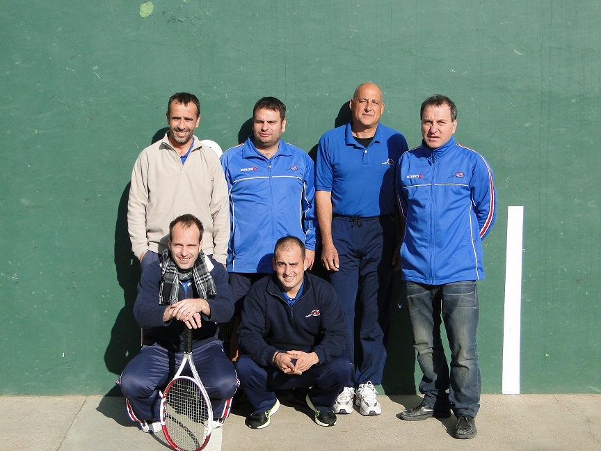 L'equip de frontennis d'Igualada es va enfrontar al Cerdanyola i Sant Fost