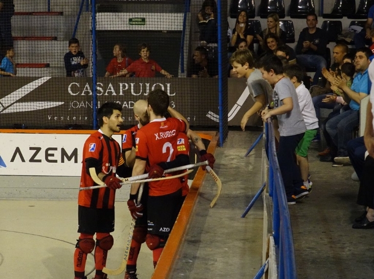 Els jugadors del Reus Deportiu celebrant el gol del desempat | Foto: @reusdeportiu