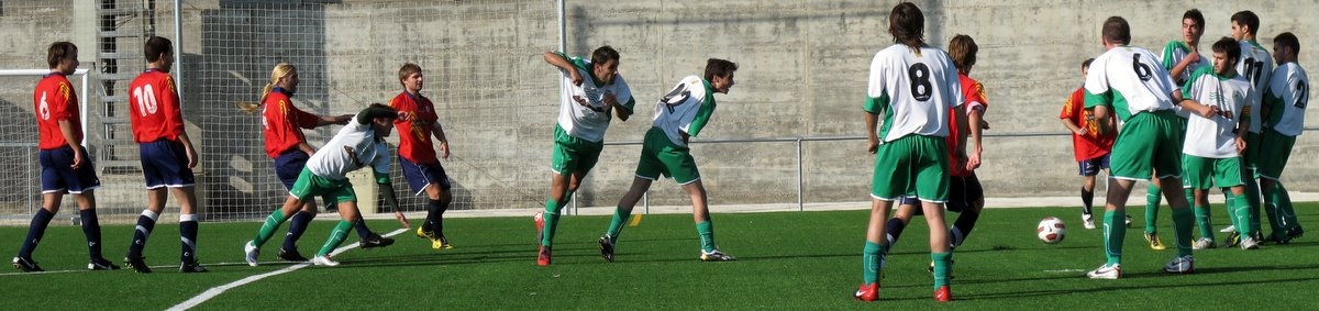 Un moment del partit entre l'Òdena i el Vilafranca