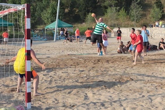 Edició anterior del Torneig handbol sorra