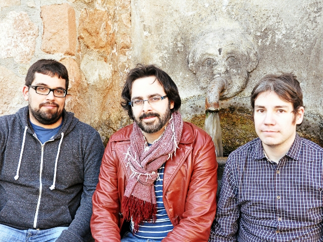 David Canto, Bernat Roca i Francesc Vilaprinyó, a la Font de la Carota. Foto: Marina Méndez