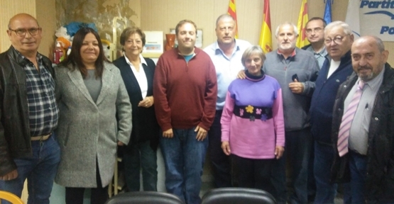 L'equip electoral de Joan Agramunt, cinquè a l'esquerra
