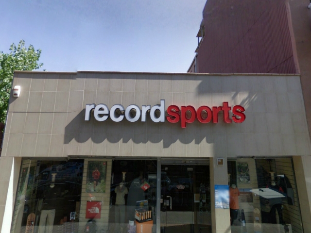 RecordSports, al carrer Ferran d'Antequera, 11 d'Igualada