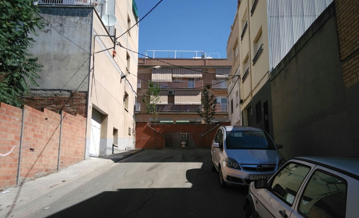 El carrer Ramon Llull, al barri de la Pau