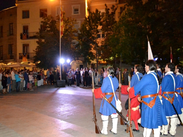 Acte a la Plaça de l'Ajuntament