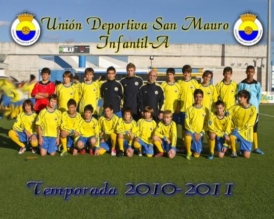 La plantilla de l'Infantil A del Sant Maure