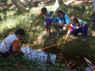 Els infants de l'Ateneu coneixent el Riu Anoia