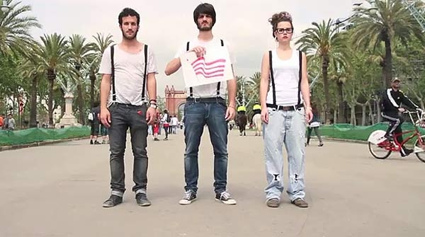 Un frame del videoclip