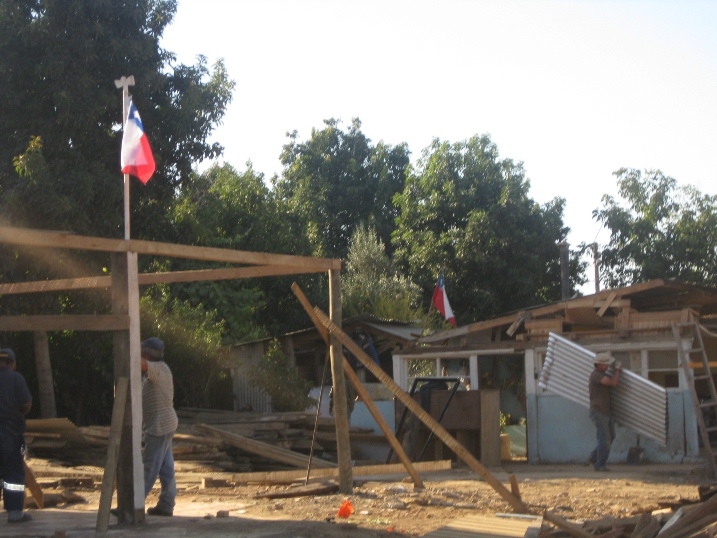 Imatge de la reconstrucció d'una casa