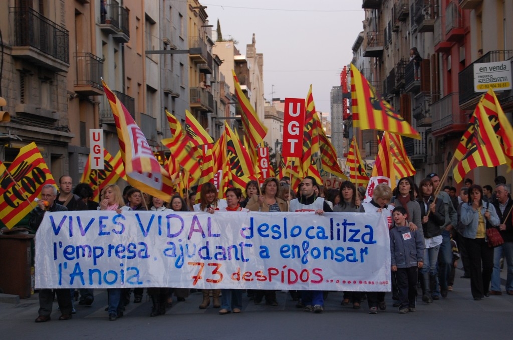 Capçalera de manifestants de l'empresa Vives Vidal