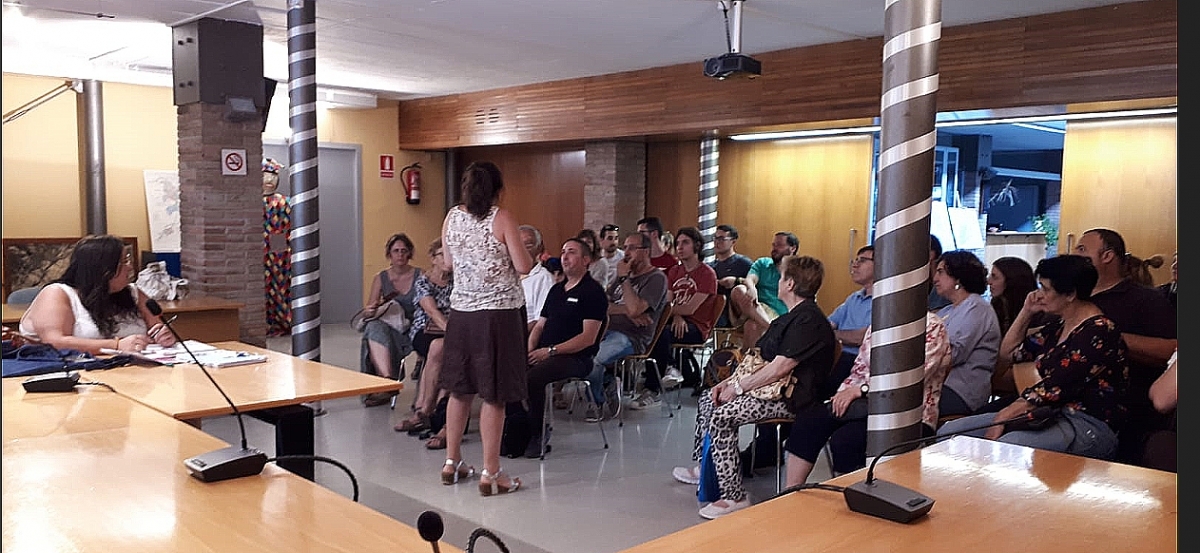 La trobada va tenir lloc a la Sala de Plens